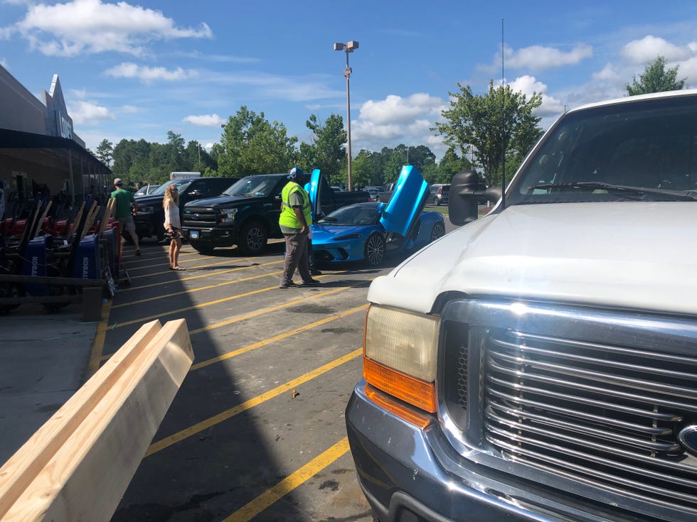 PHOTO: Randy Savage Car Crash Scene Shows Jeep Damaged By Tree 