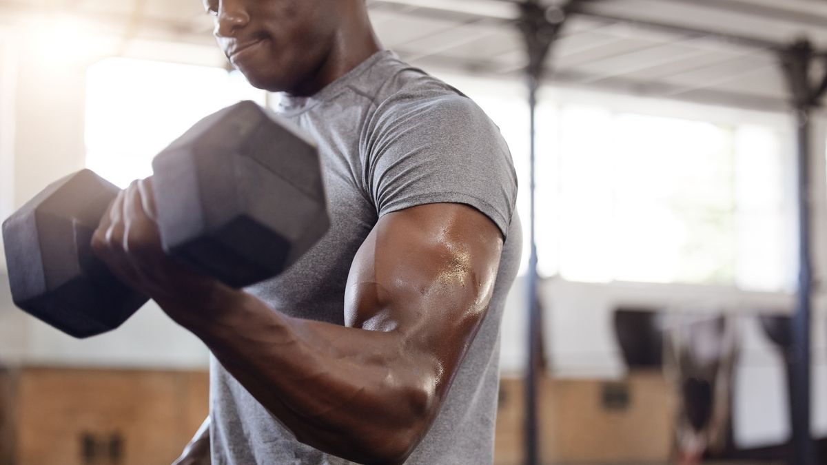 Want to Lift Heavy? Here Are 5 Must-Dos to Build a Strong