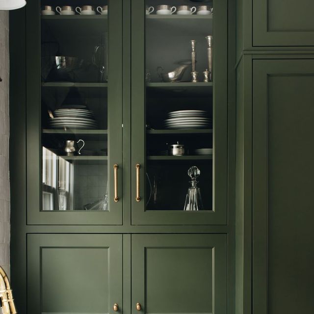 Stoffer Home Cabinetry Is Making Custom, English-Style Kitchens ...