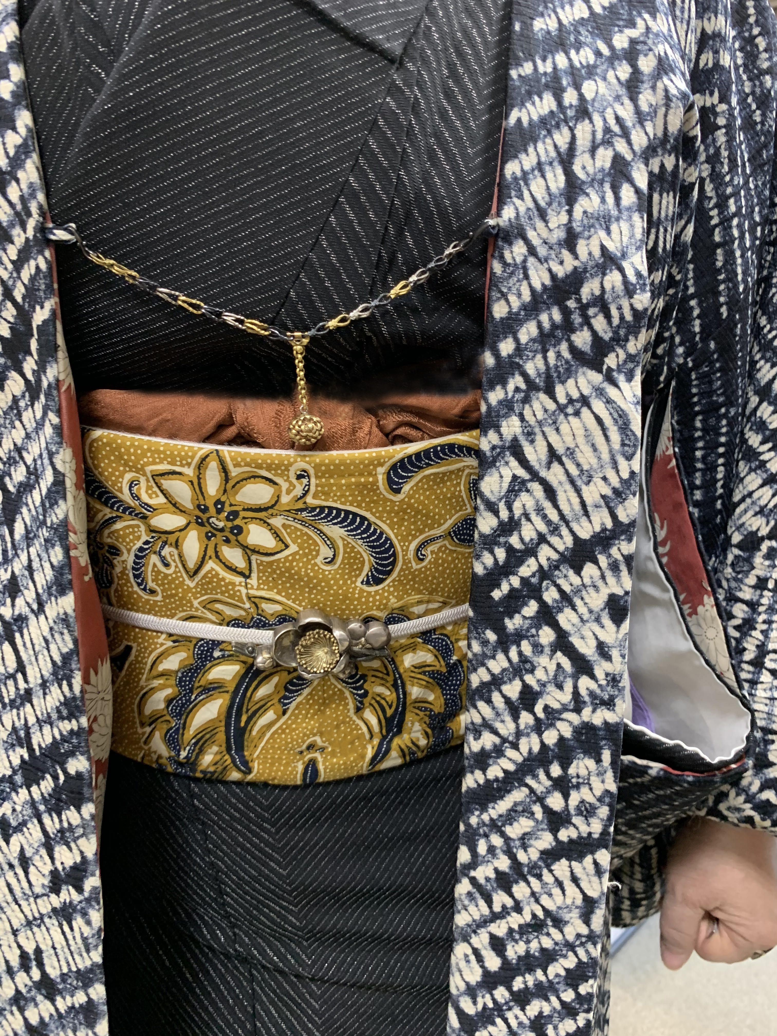 アンティーク着物を知る池田由紀子のおしゃれ提案｜1月・大島紬