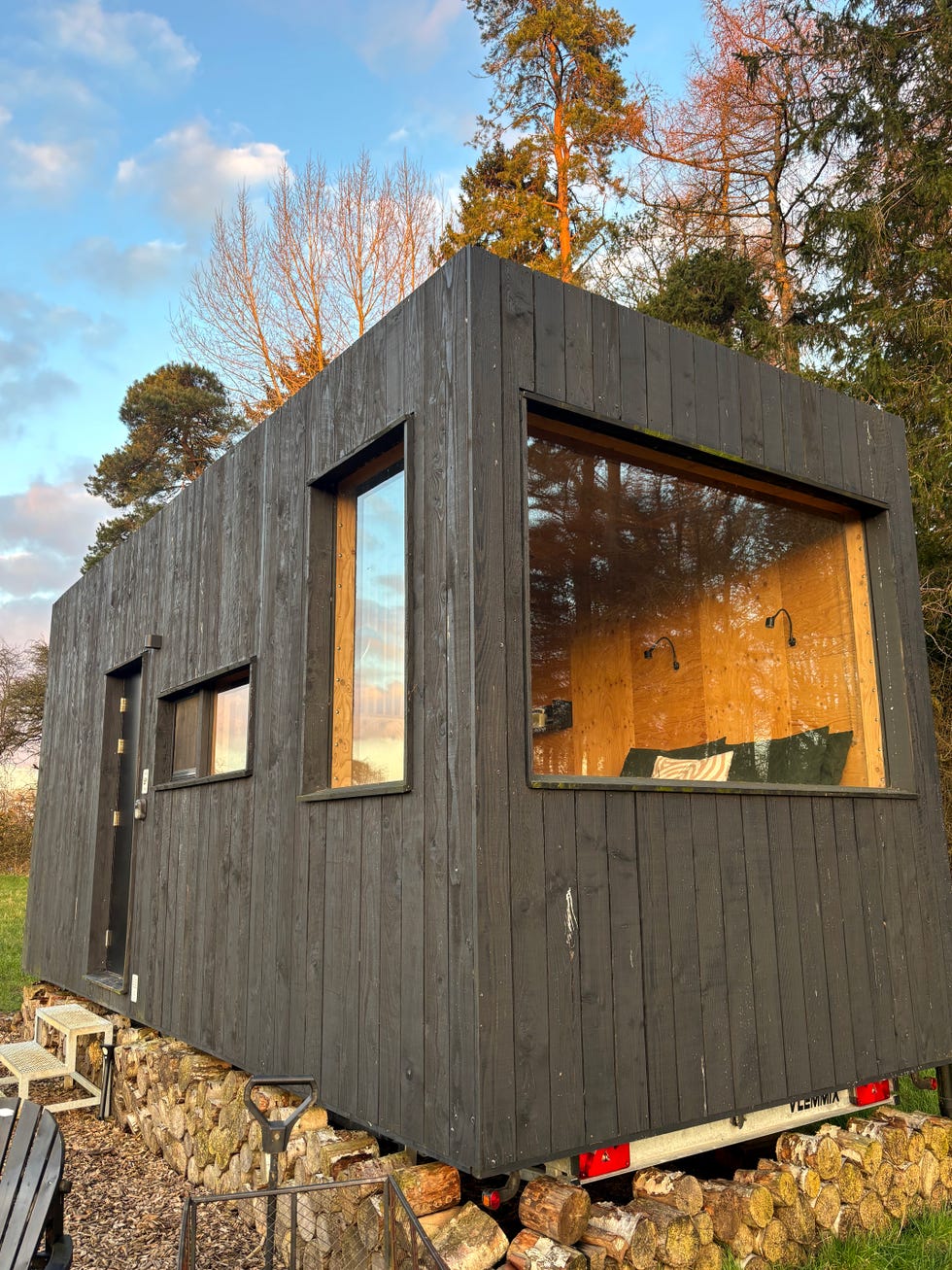 a wooden cabin hut