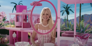 unsurprisingly, the new barbie trailer is incred