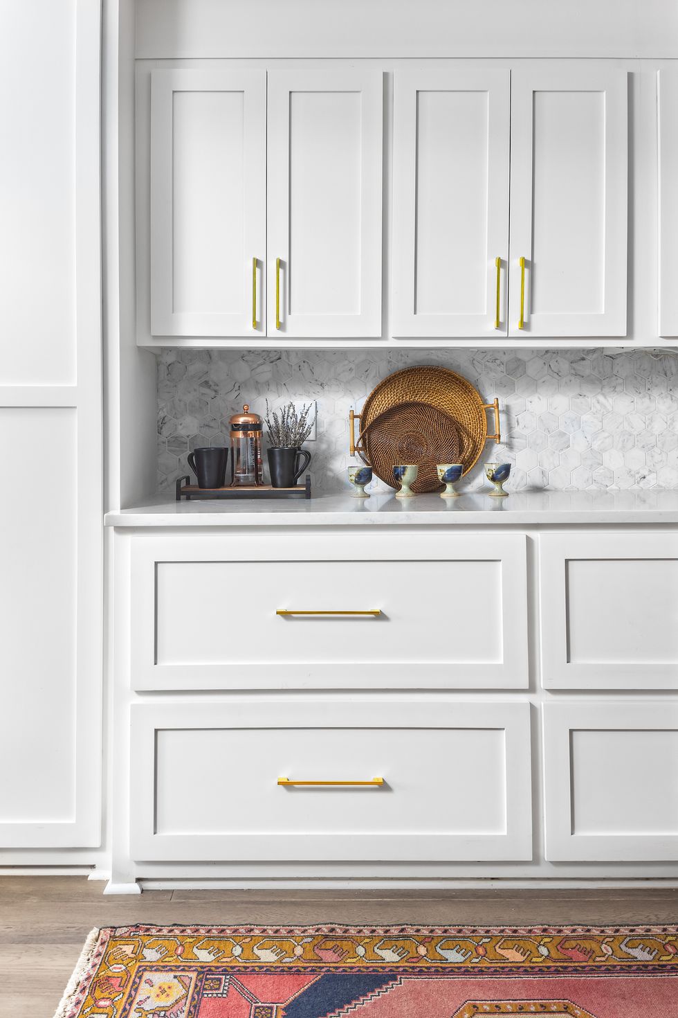 white kitchen with drawers