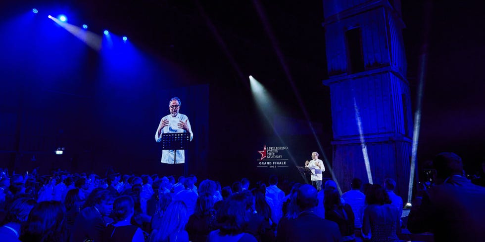 chef massimo bottura speaks on stage