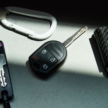 car keys and key ring
