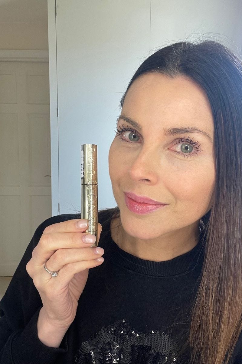 gillian anderson £13 loreal mascara