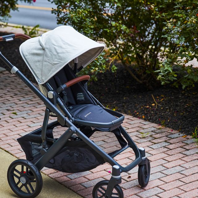 Fendi-Inglesina luxury baby stroller lets your little one sleep in