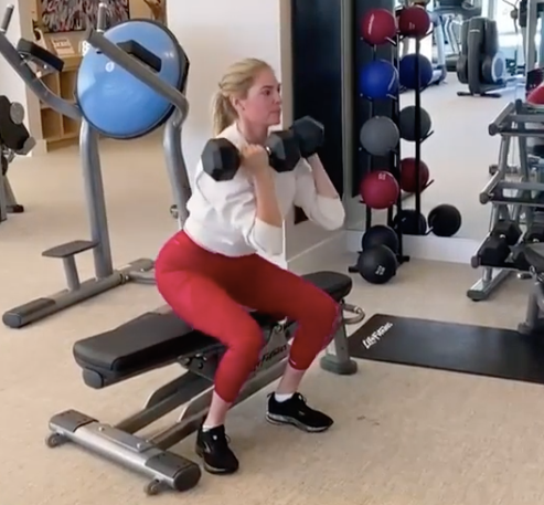 Watch Kate Upton Set a New PR With Her Dumbbell Squat to Presses