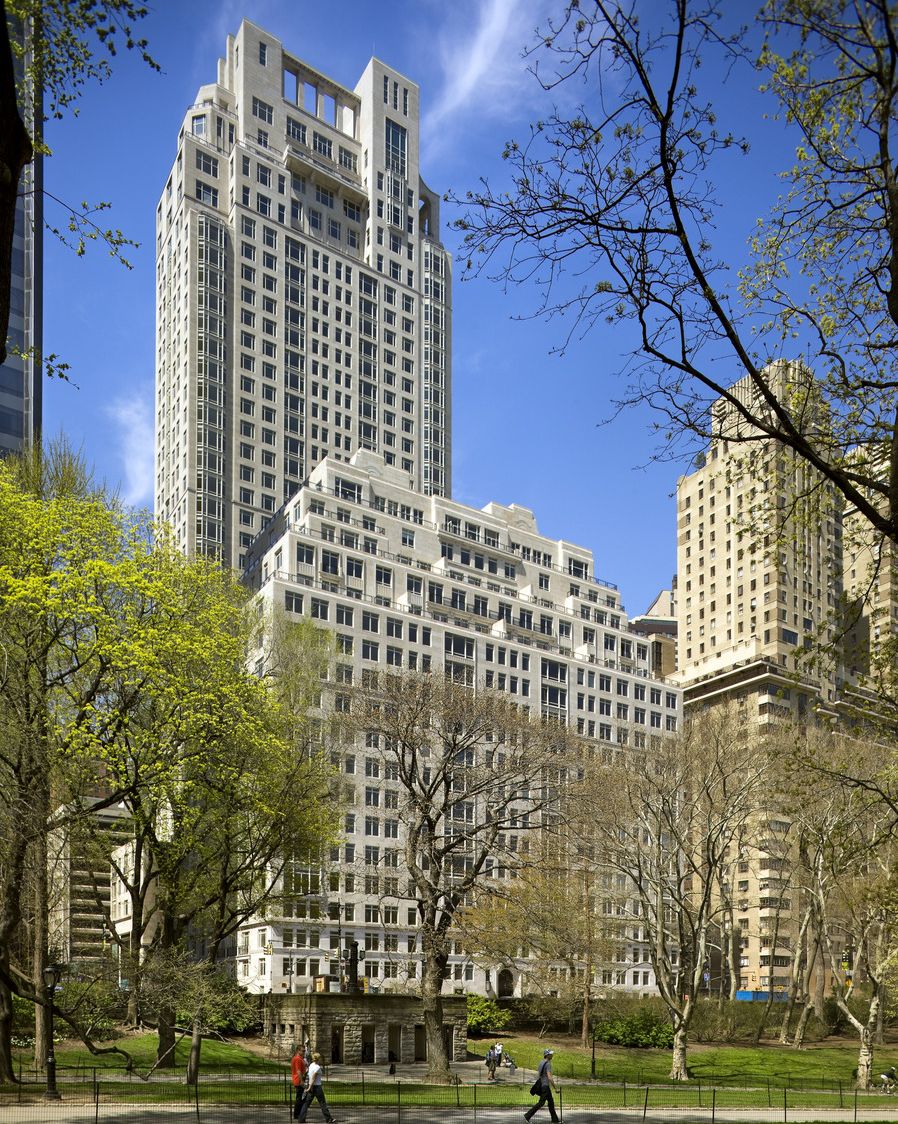 15 central park west, location new york ny, architect bob smith 15 cpw is composed of two buildings joined by a lavish lobby the "house" side fronts central park and the "tower" side rises behind to more than 40 stories