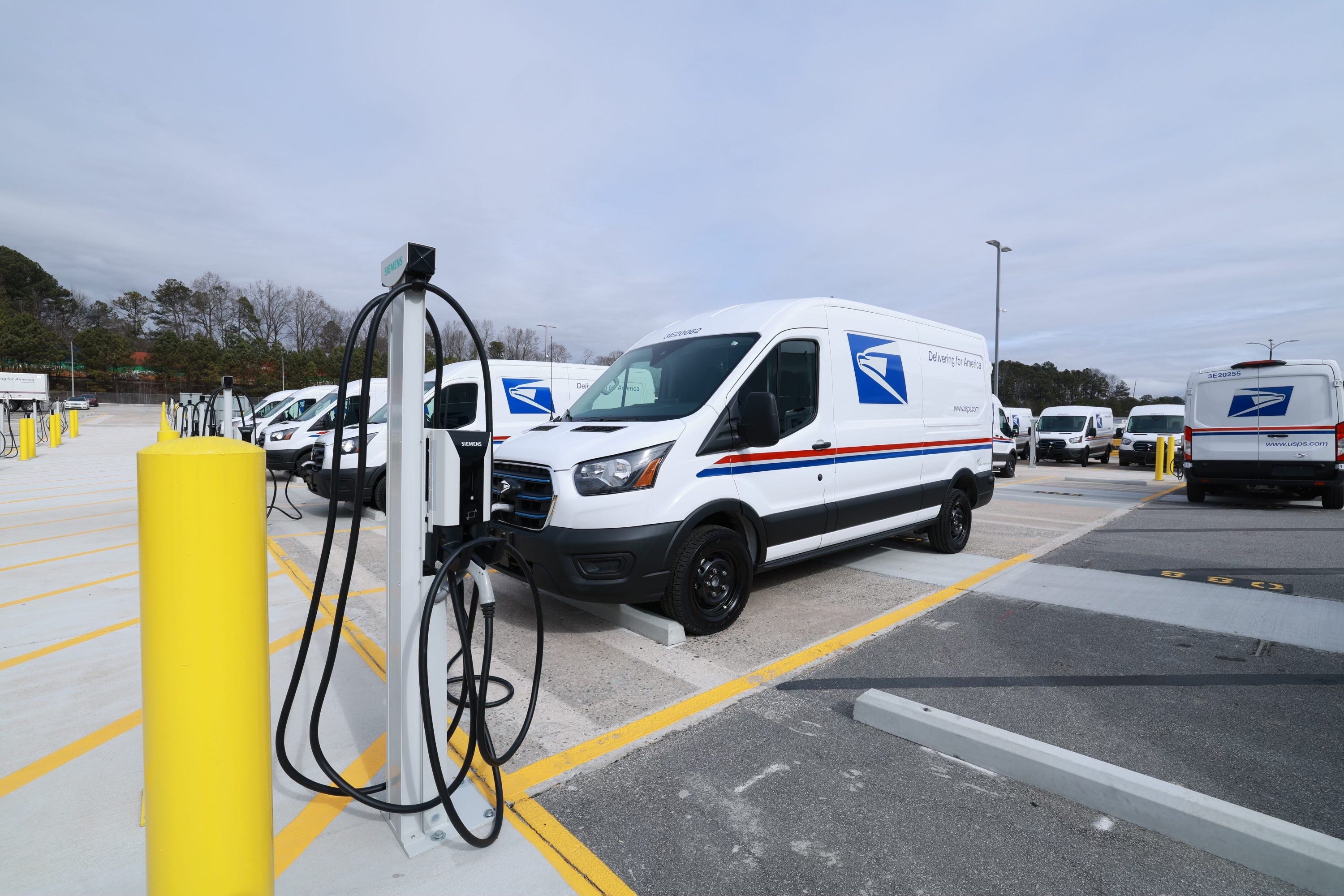 USPS Debuts EV Charging Stations, Will Add a Fleet of E-Transit Vans