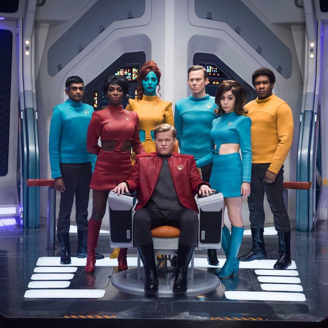 Black Mirror Season 6's Beyond the Sea Ending Explained/Recap: Did David  Harm Cliff and His Family? Who Survives in the End?