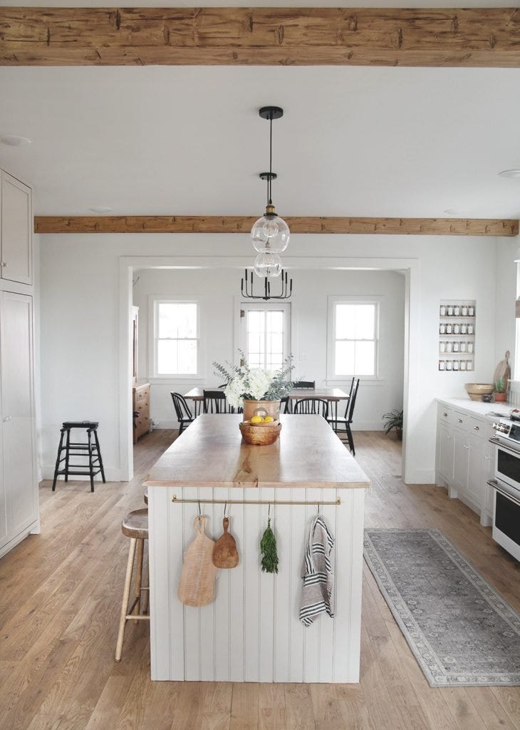 kitchen island with rail for organizing utensils