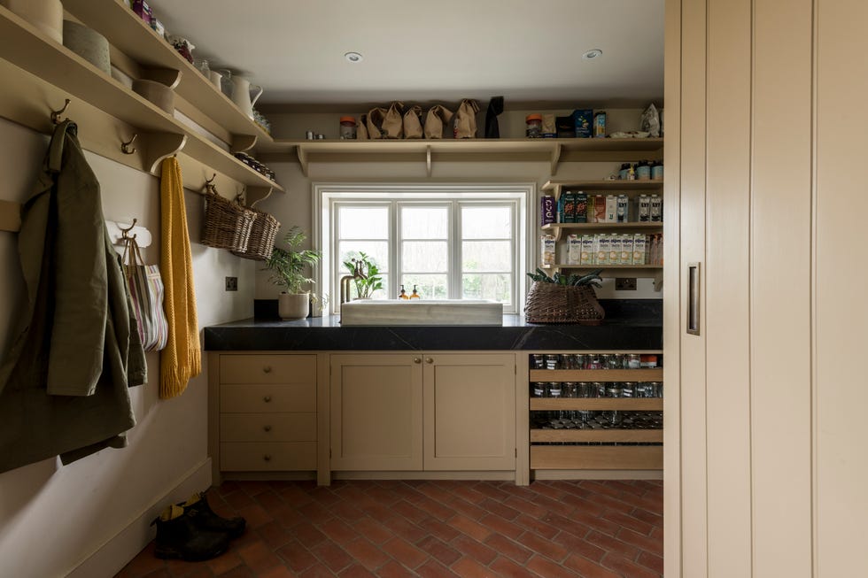 Utility Room Ideas: 23 Ways To Design This Multifunctional Space