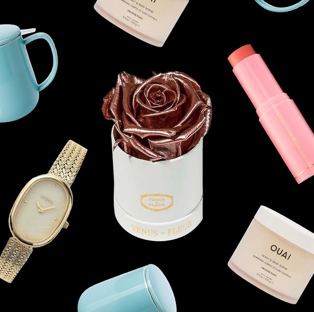 55 Fabulous Gift Cards For Women Who Really Deserve A Little Retail Therapy