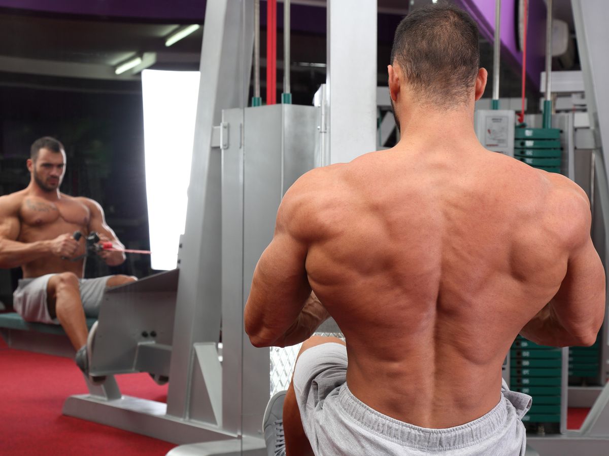 Can I still have a V shape back if I want to be bulky? - Quora