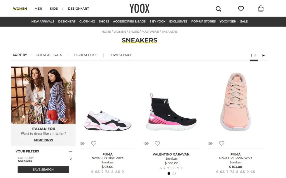 Footwear, Shoe, Text, Font, Website, Line, Brand, Outdoor shoe, Athletic shoe, 