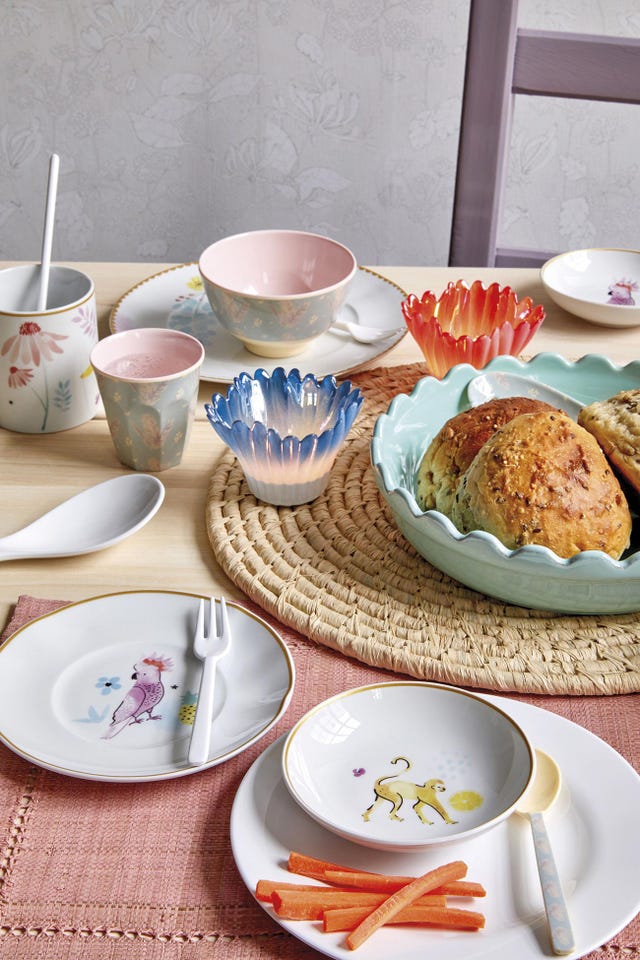 Vajilla de porcelana con dibujos de Rice.dk