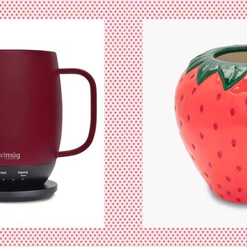 valentine's day gifts for wife self heating coffee mug and strawberry field vase