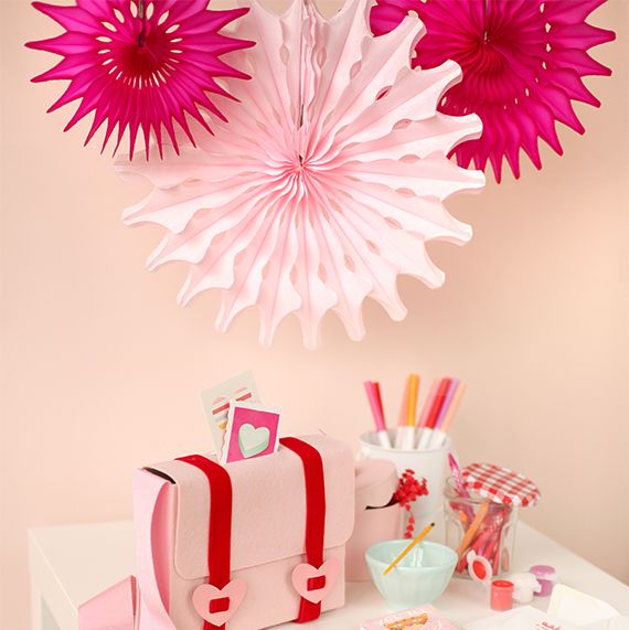 Valentine's Day Candy Bracelet Kit – A Birthday Place