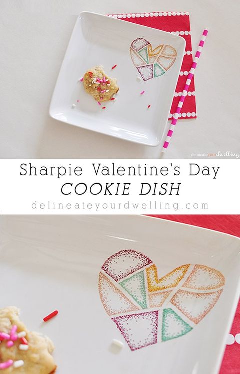 valentine's day cookie dish