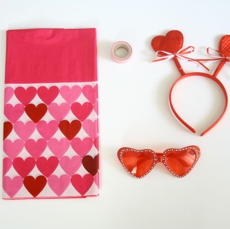 14 Easy Valentine's Day Crafts for Kids - Valentine's Day Art