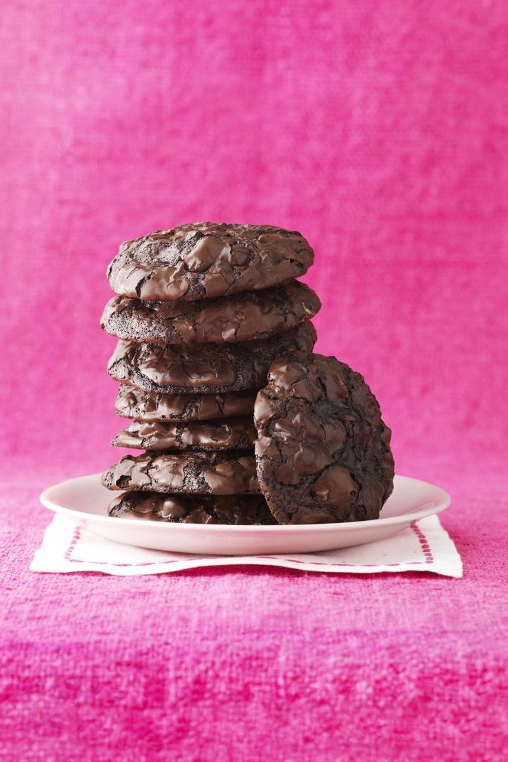 valentines day desserts chewy chocolate cookies