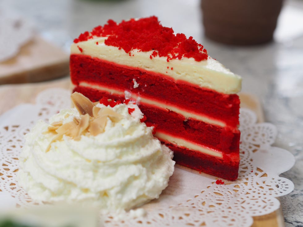 slice of red velvet cheesecake