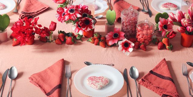25+ Beauty Romantic Valentines Day Table Decor Ideas Latest Fashion Trends  for Women s…