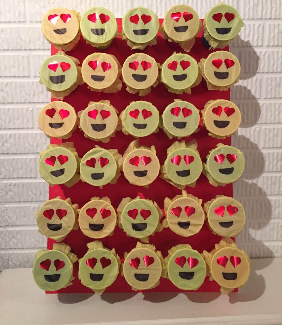 valentines day games  emoji punch