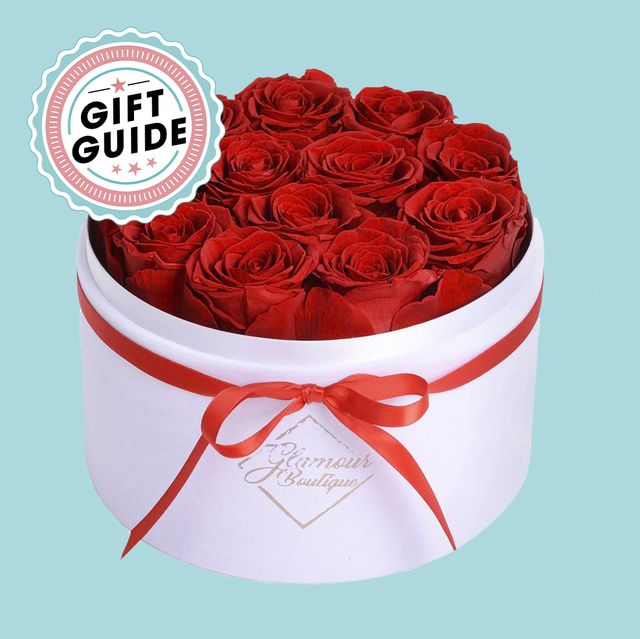 https://hips.hearstapps.com/hmg-prod/images/valentines-day-gifts-for-her-65c68a4aa88a1.jpg?crop=0.494xw:0.987xh;0,0&resize=640:*