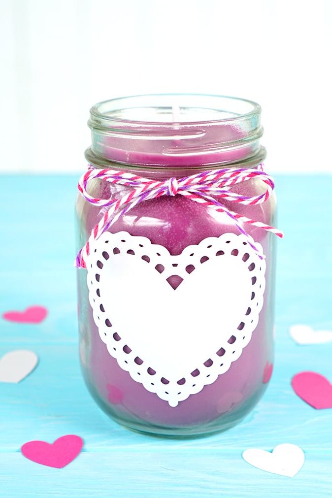 https://hips.hearstapps.com/hmg-prod/images/valentines-day-heart-candle-1639834489.jpg?crop=0.8986666666666666xw:1xh;center,top&resize=980:*