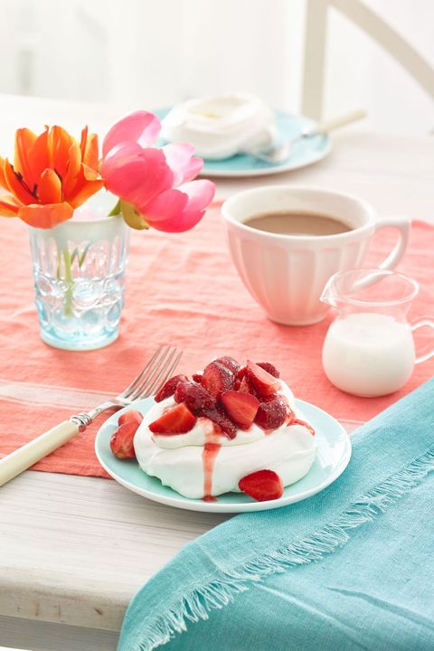 valentines day recipes pavlovas with strawberries and cream