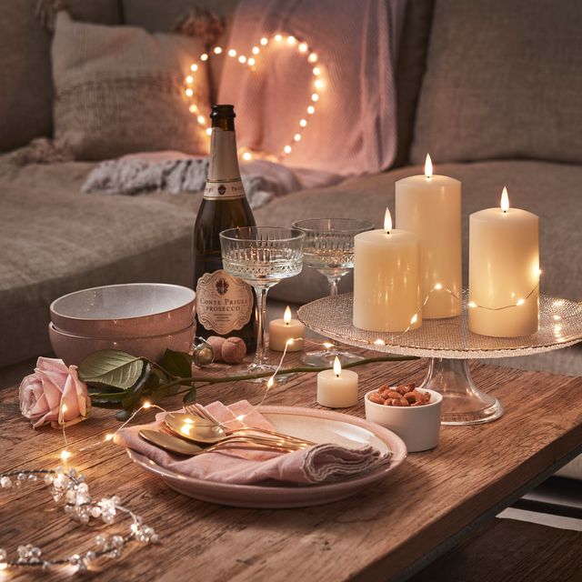 The 40 most romantic Valentine's day decoration ideas to set the mood at  home