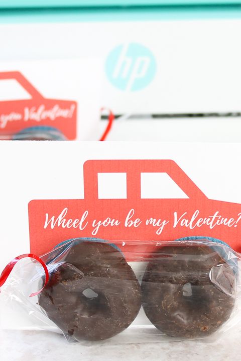 printable truck valentine card idea with chocolate donut wheels that says wheel you be my valentine