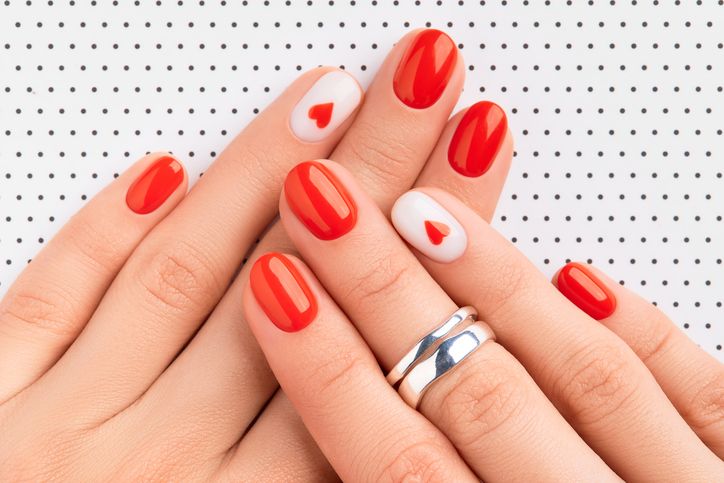 40+ Stylish Ways To Rock Spring Nails : Abstract three color nails | Nail  colors, Trendy nails, Pretty nails