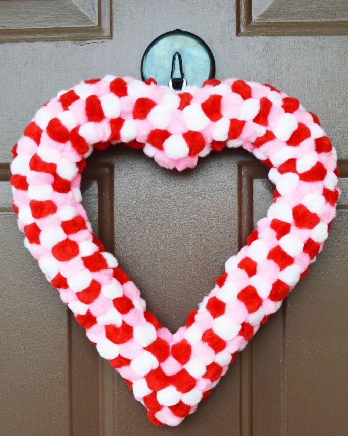 Easy Foam Heart Wreath - Design Improvised