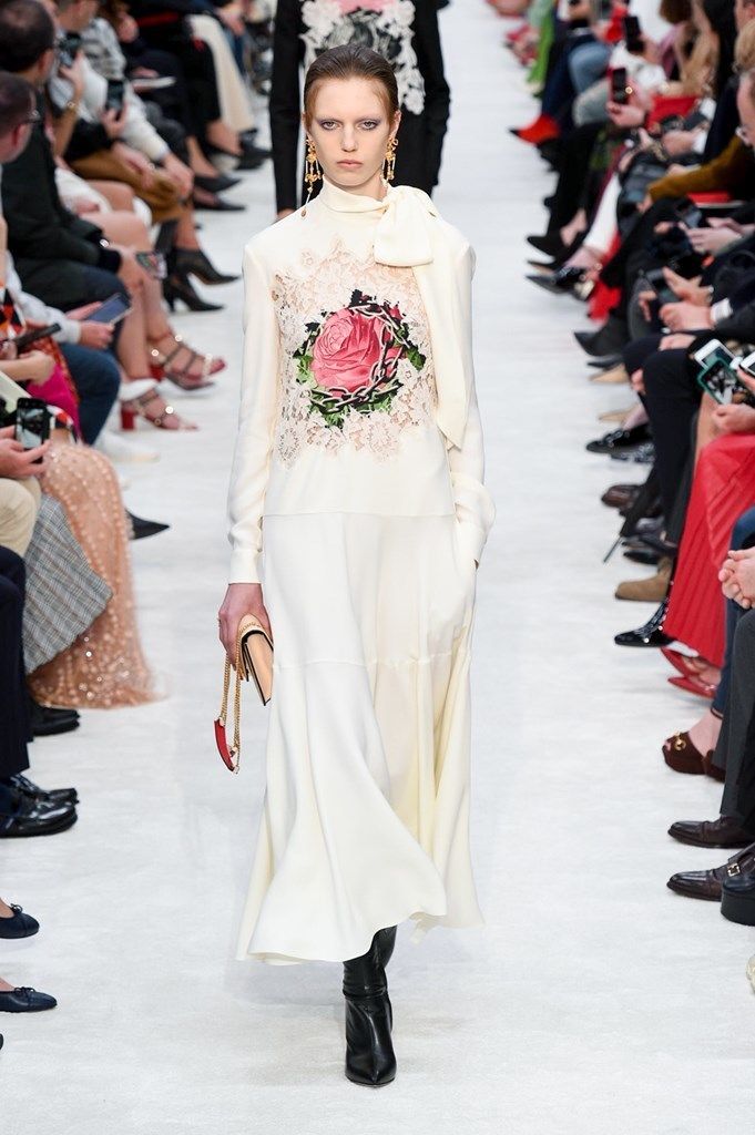 Valentino dresses 2019 clearance
