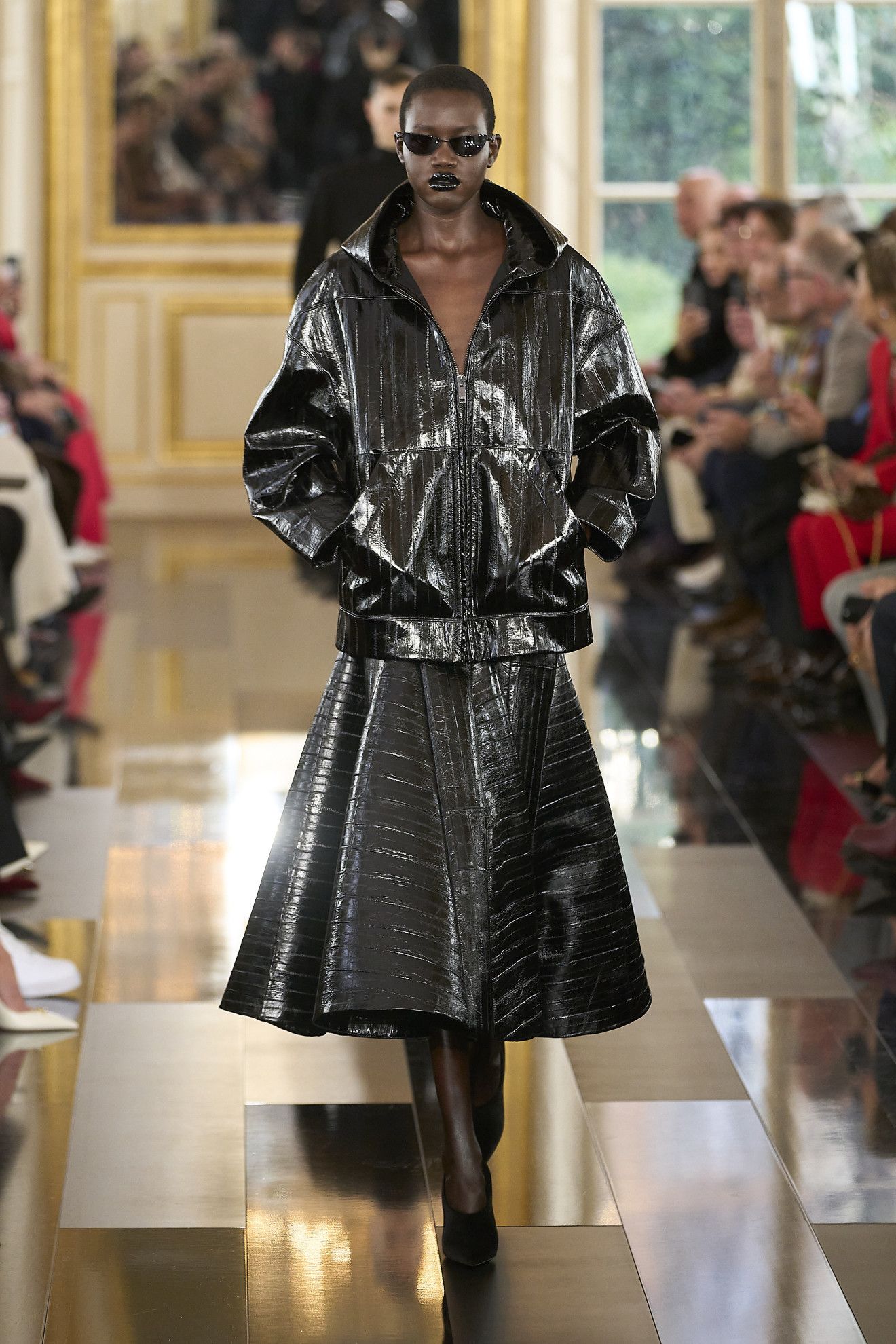 Vintage Valentino Black ニットロングケープ マント（2024-25