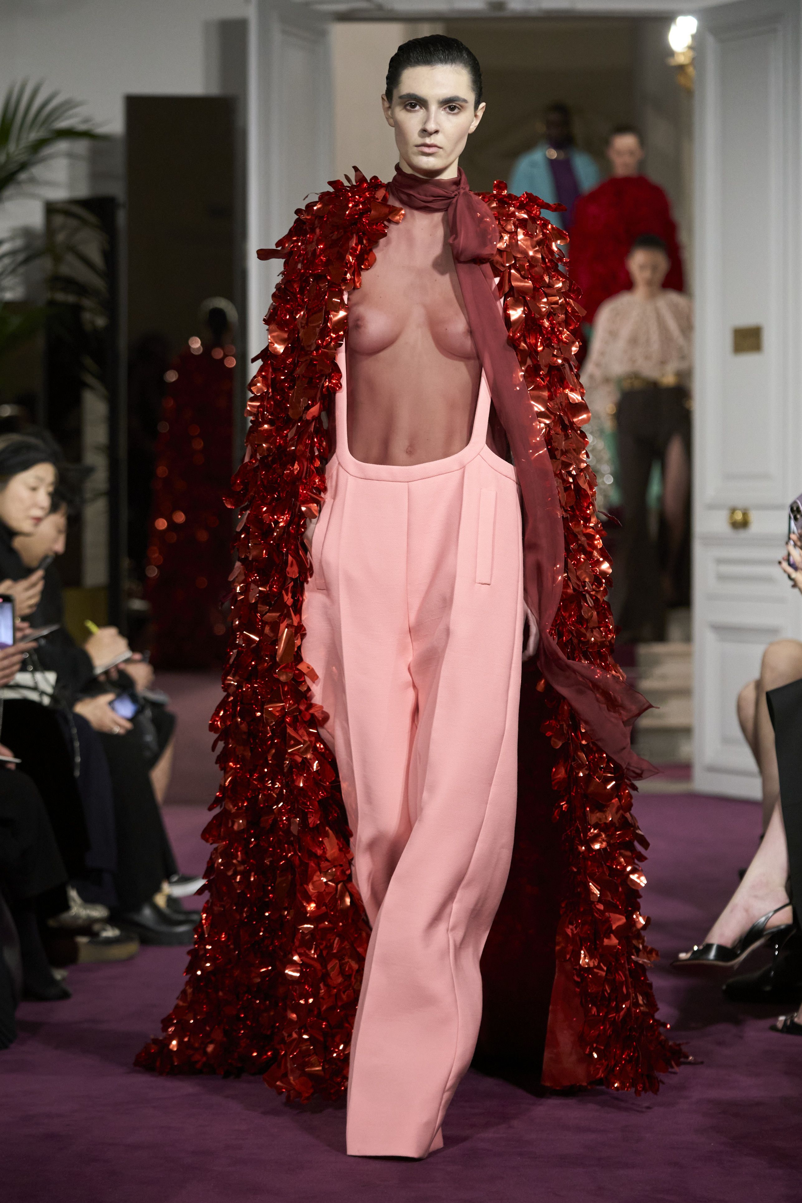 ヴァレンティノ(VALENTINO)2024春夏オートクチュール ヴァレンティノ(VALENTINO)2024春夏オートクチュール