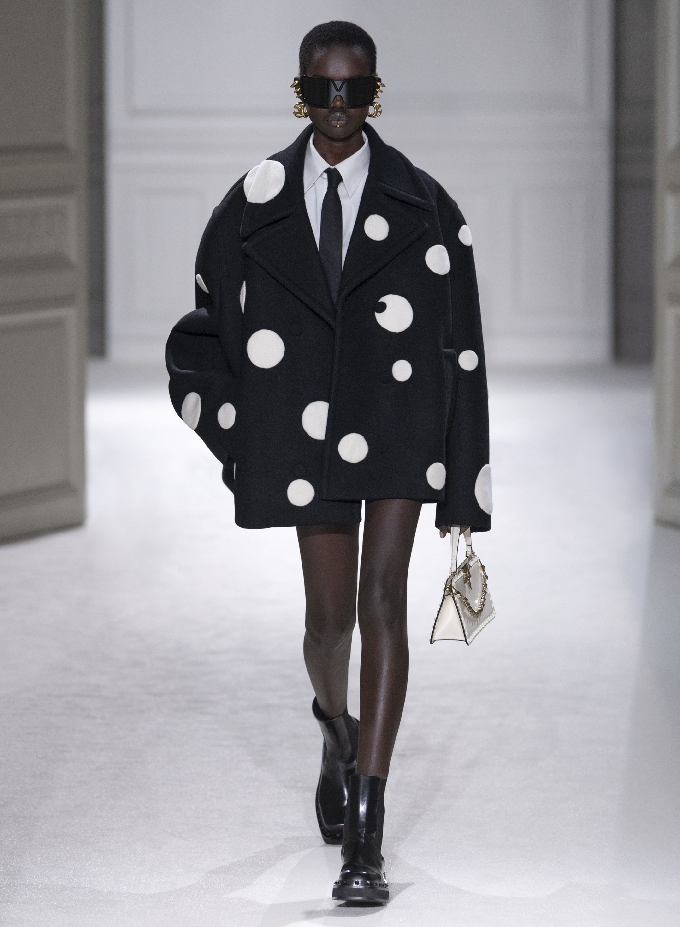 ヴァレンティノ（VALENTINO）2023秋冬コレクション