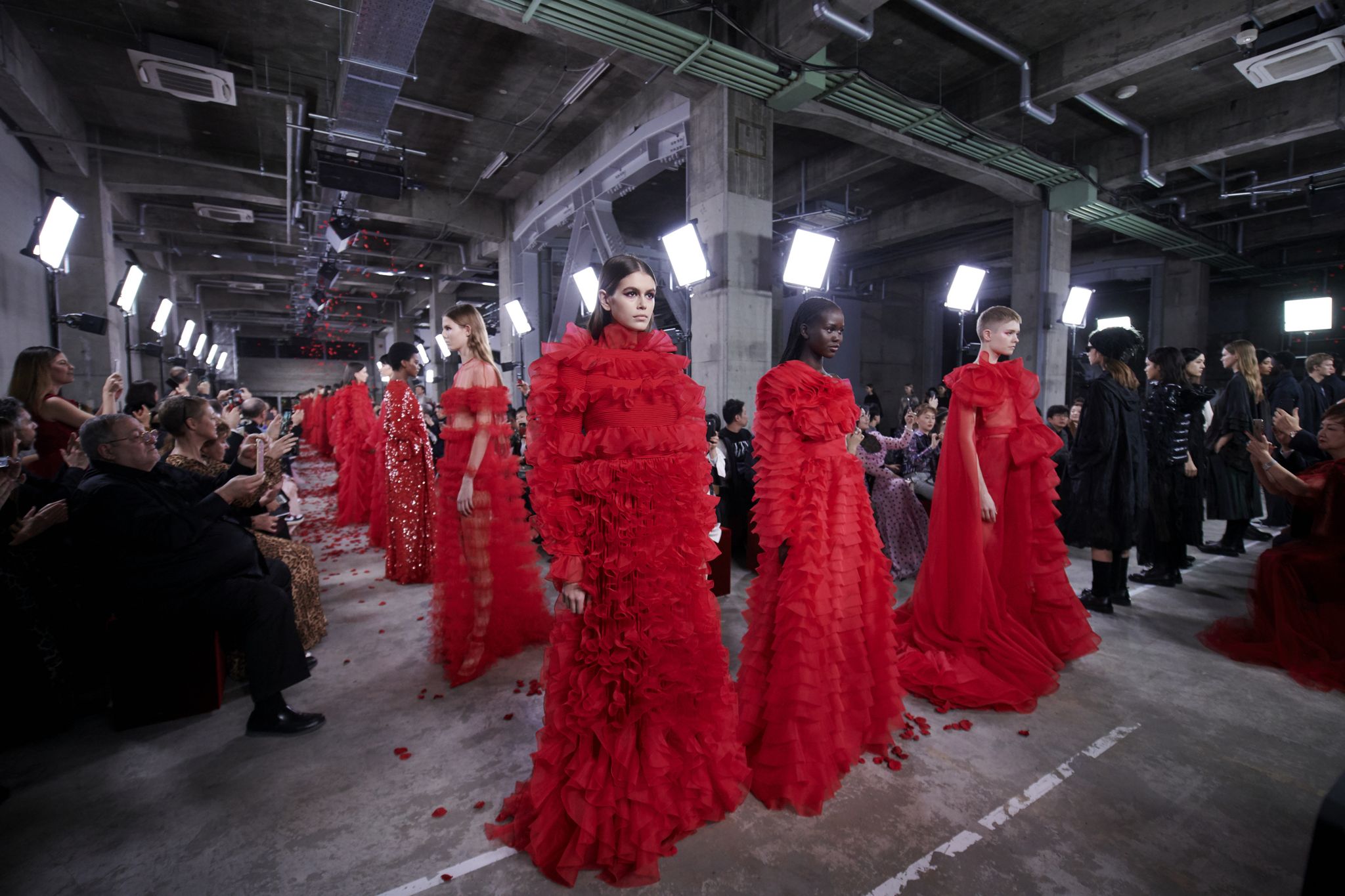 Red, Fashion, Haute couture, Event, Dress, Tradition, Fashion design, Gown, Crowd, 
