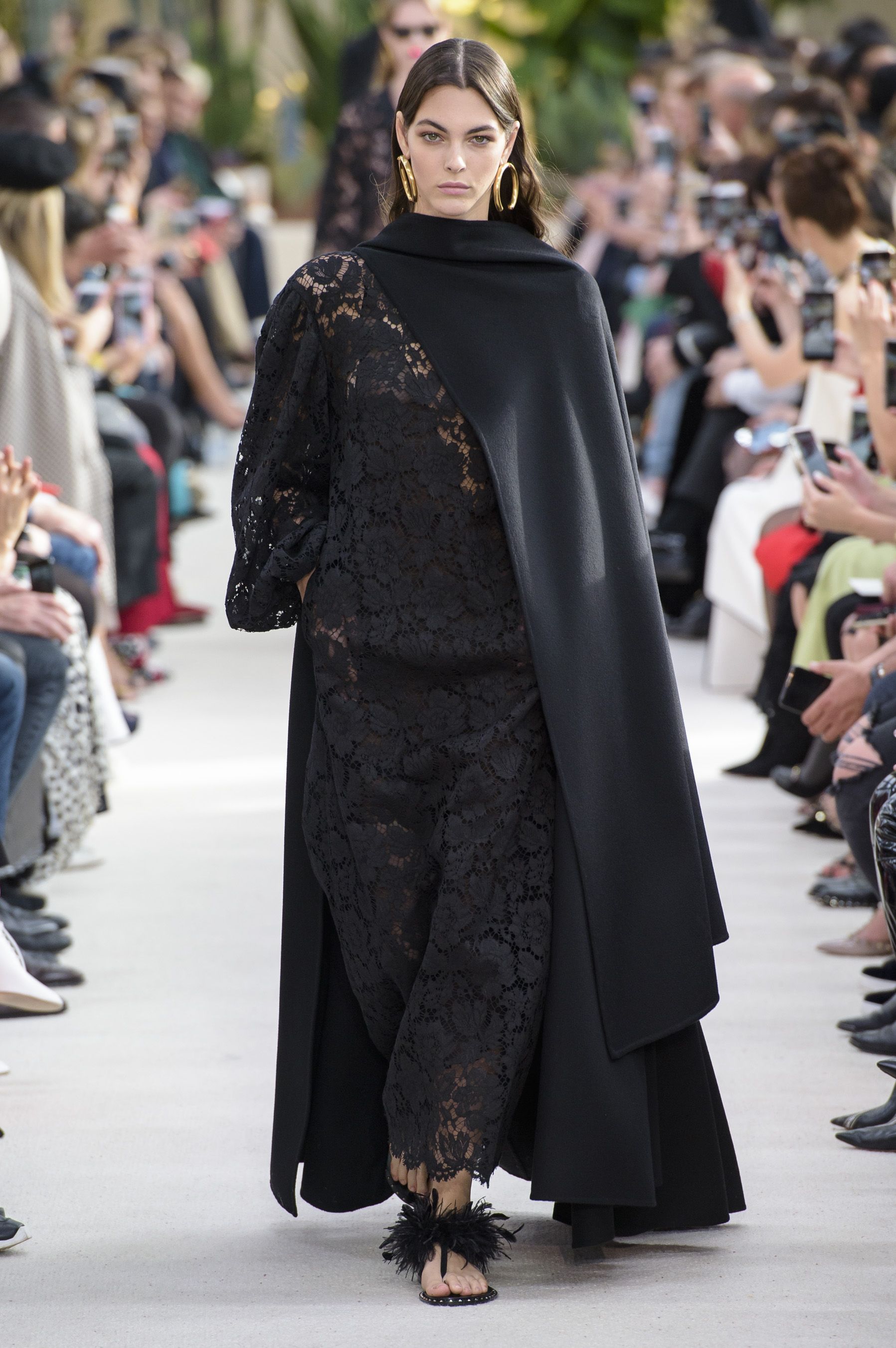 Valentino, la sfilata primavera estate 2019