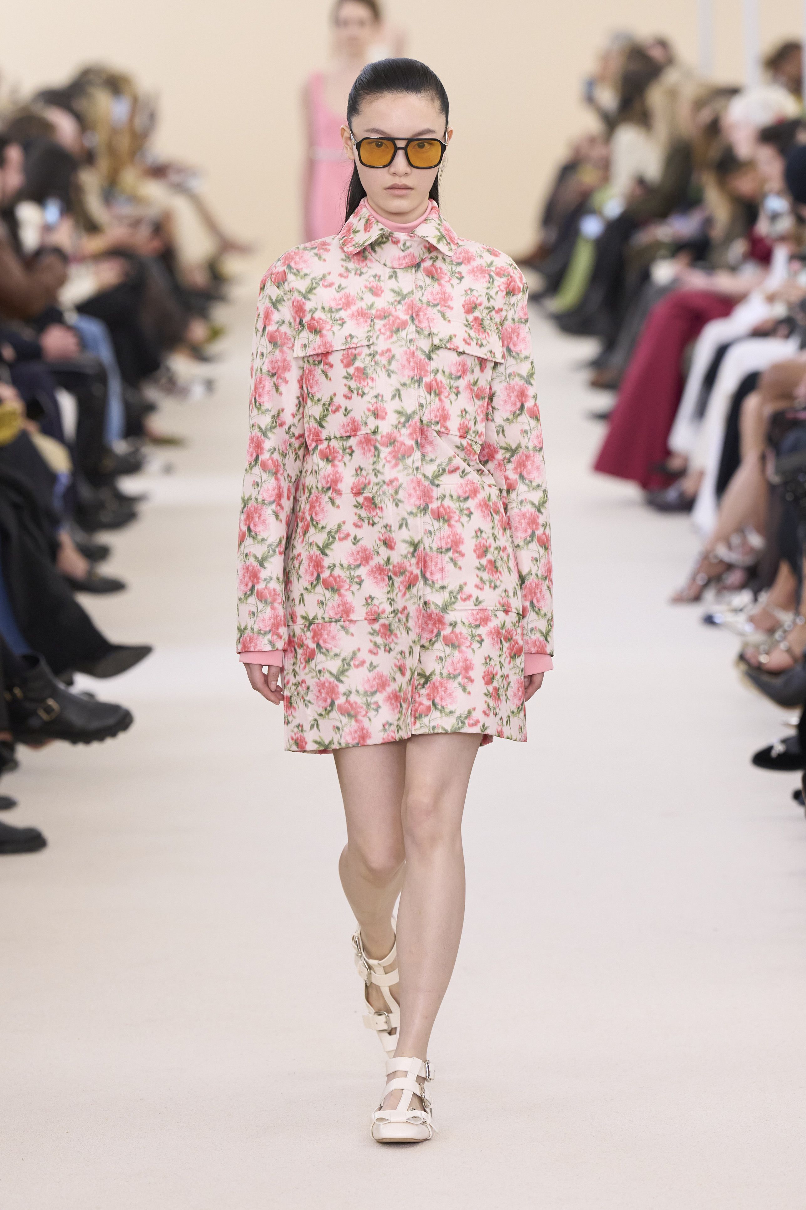 ジャンバティスタ ヴァリ（GIAMBATTISTA VALLI）2024-25秋冬