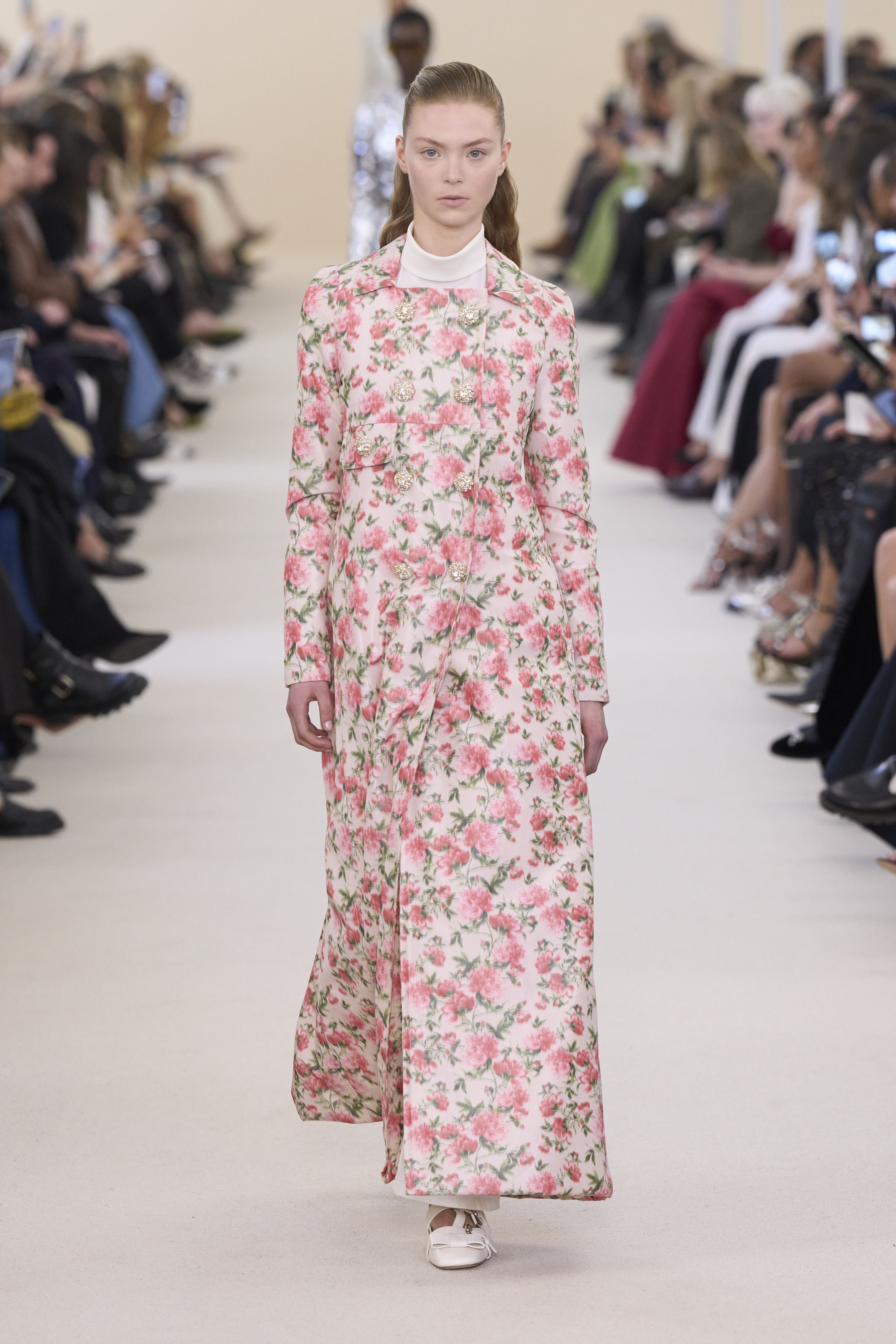 【送料無料ライン/39ショップ】 ジャンバティスタ ヴァリ（GIAMBATTISTA VALLI）2024-25秋冬 シャツ/ブラウス(長袖/七分)