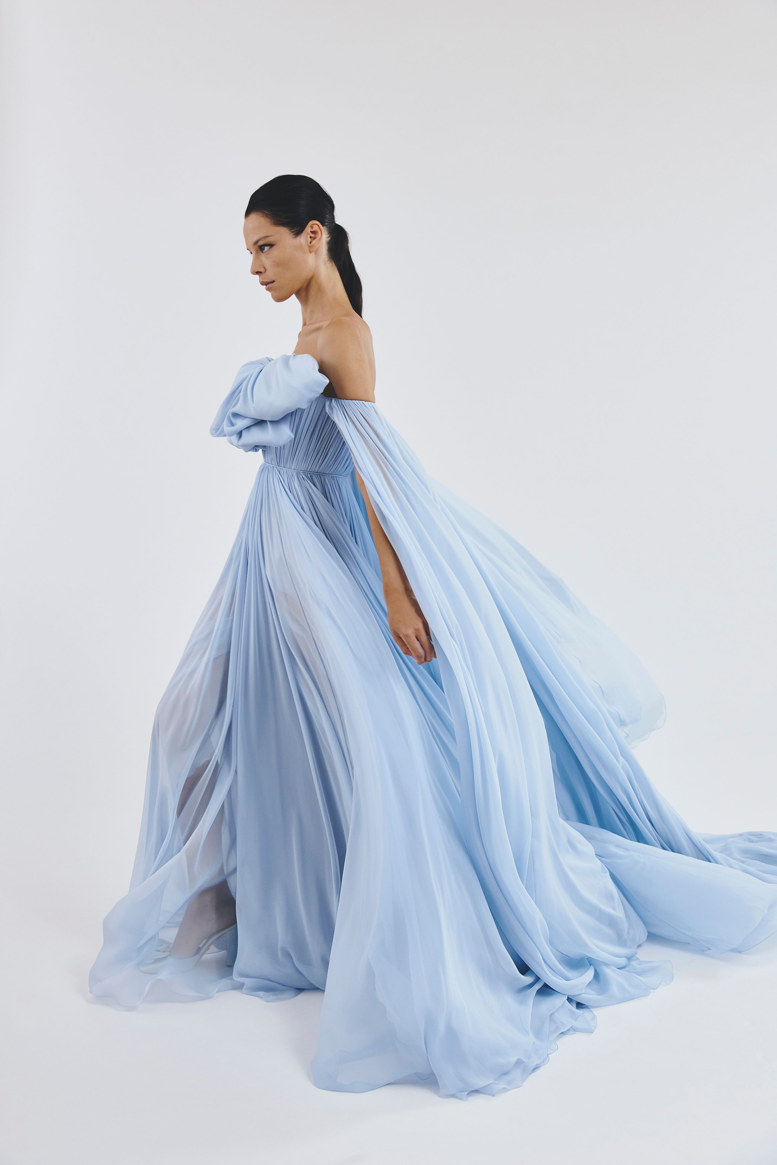 Giambattista Valli（ジャンバティスタ・ヴァリ) ジャンバティスタ ヴァリ(Giambattista Valli)｜ウェディング
