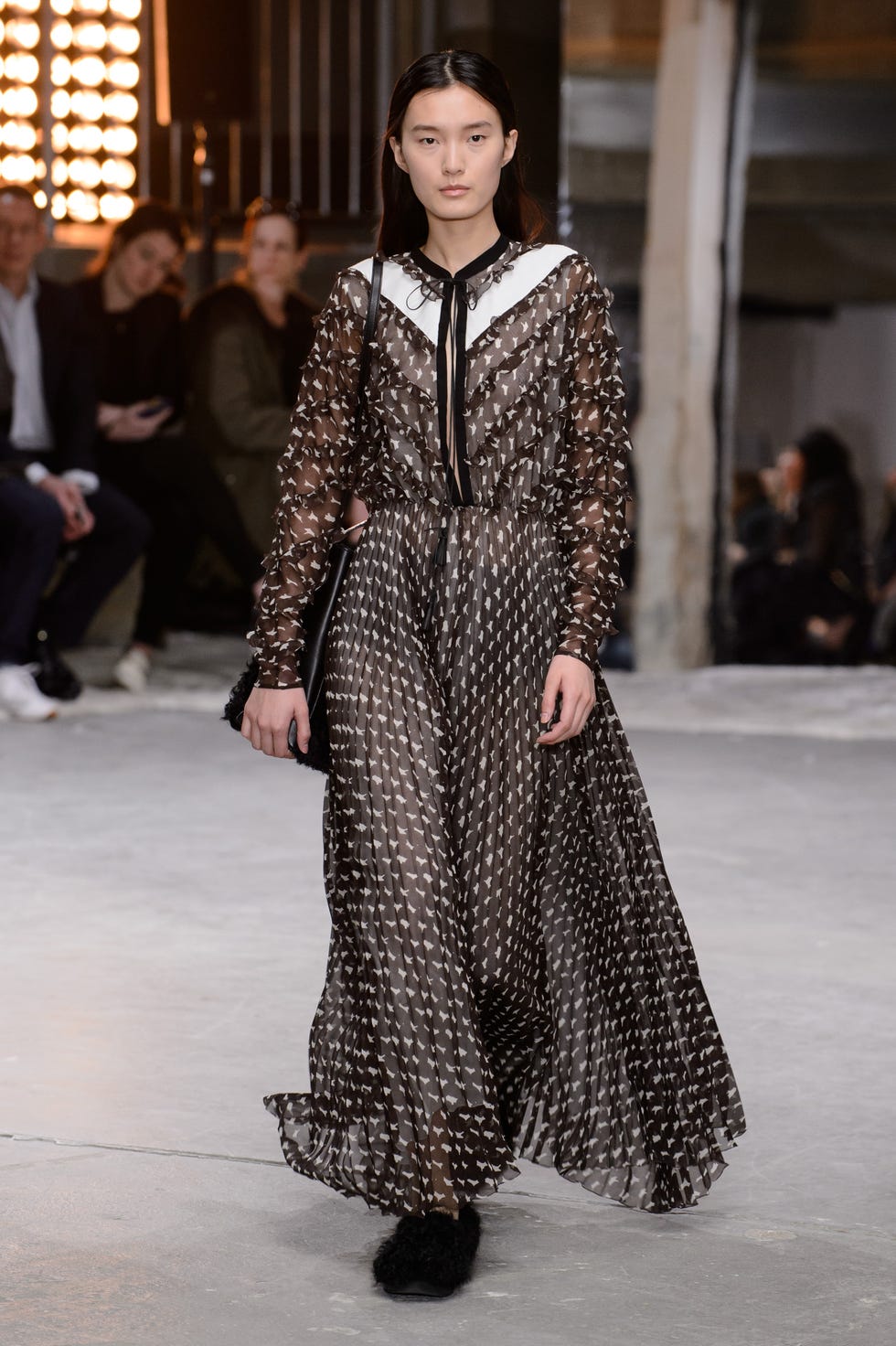 54 Looks From Giambattista Valli Fall 2018 PFW Show – Giambattista ...