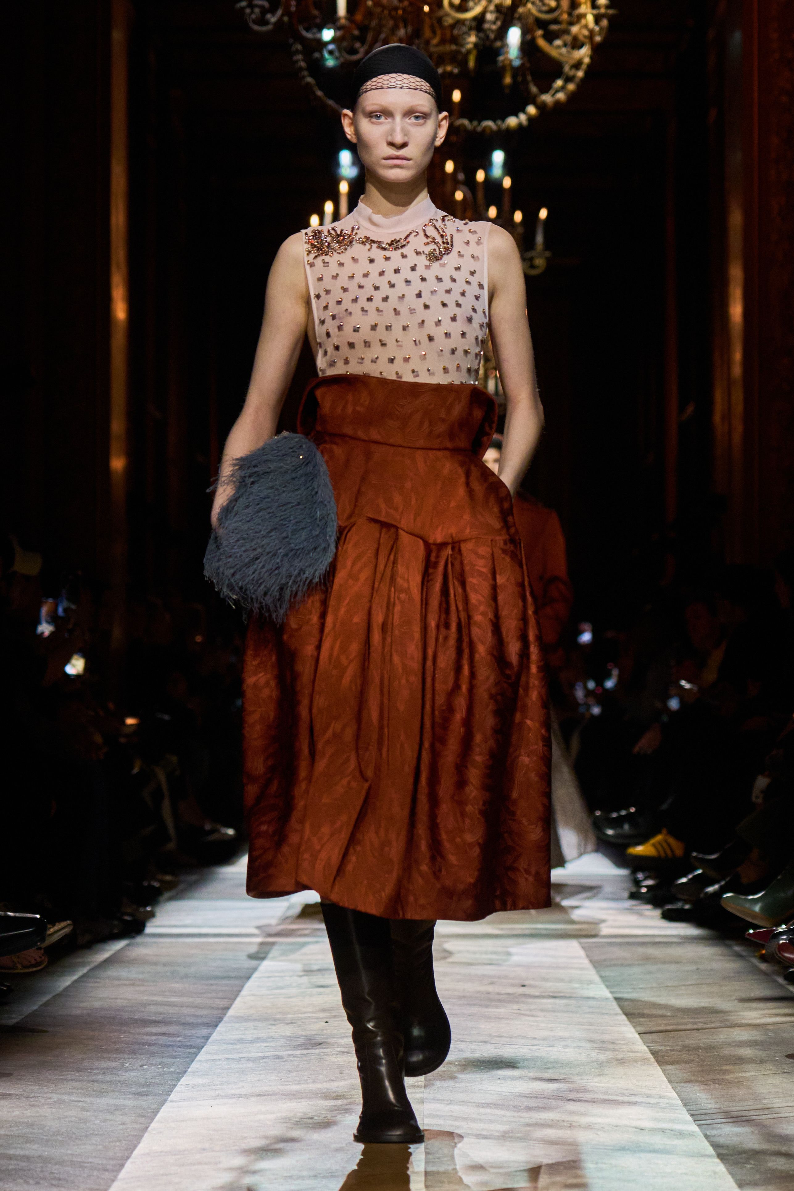 高評価！ ドリス ヴァン ノッテン（Dries Van Noten）2025-26秋冬 ニット+セーター