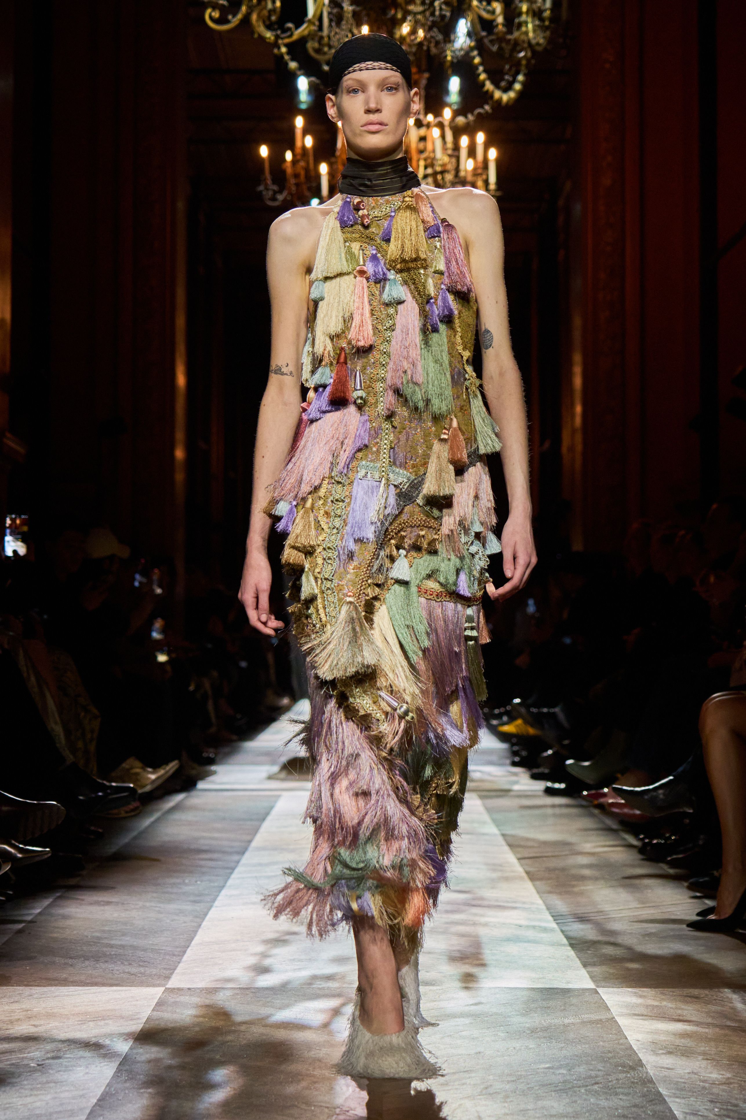 ドリス ヴァン ノッテン（Dries Van Noten）2025-26秋冬