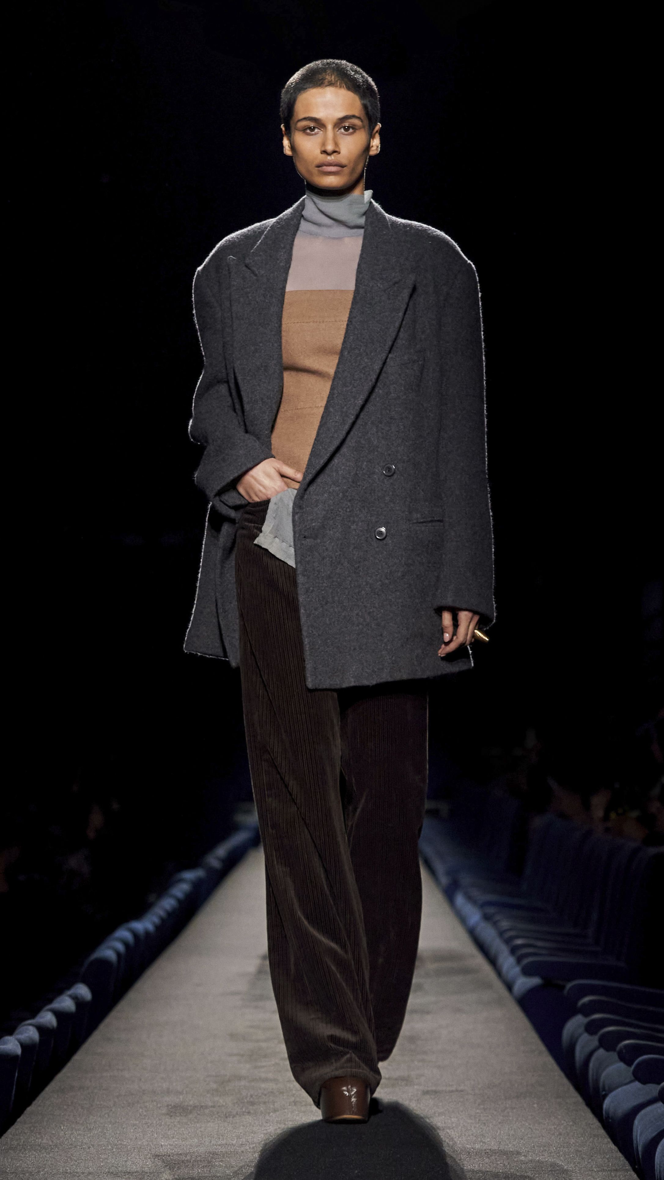 ドリス ヴァン ノッテン（DRIES VAN NOTEN）2023秋冬