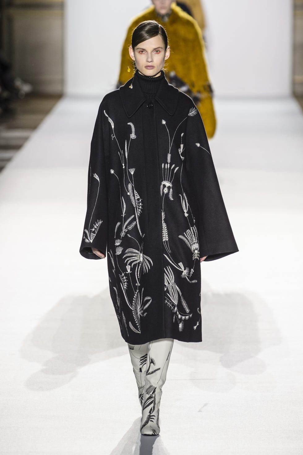 73 Looks From Dries van Noten Fall 2018 PFW Show – Dries van Noten ...